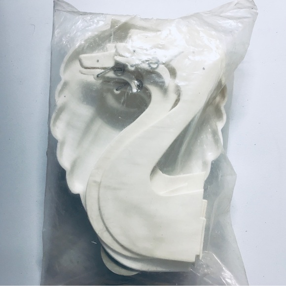 KAROFF SWAN DRYING HANGER Clips For Lingerie & Hosiery WW2- Post War 1940s NEW - Picture 8 of 9